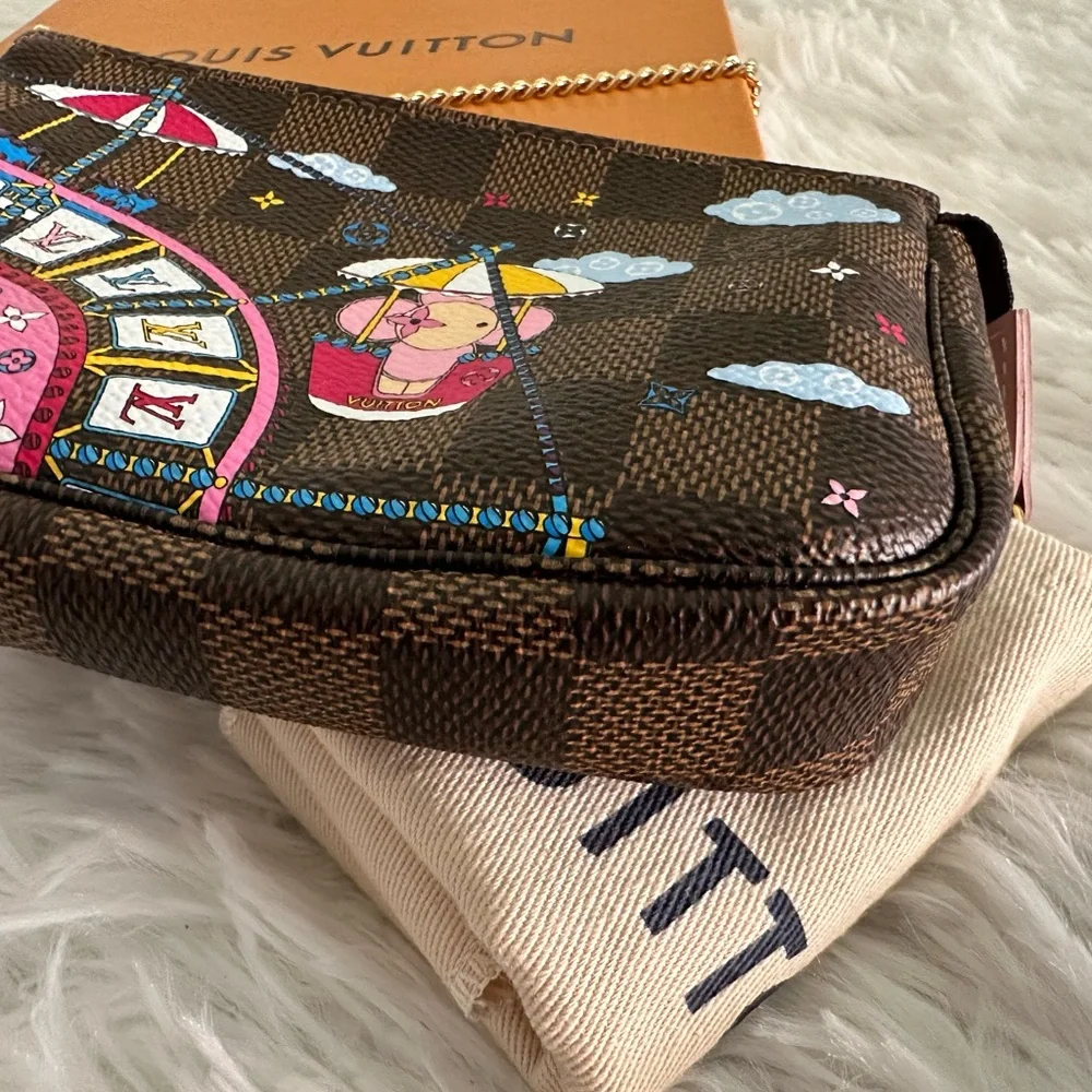 Louis Vuitton Damier Ebene LE‎ Illustre Vivienne Mini Pochette Bag